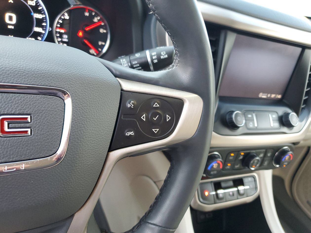 Used 2023 GMC Acadia Denali w/ Denali Technology Package FWD image 27