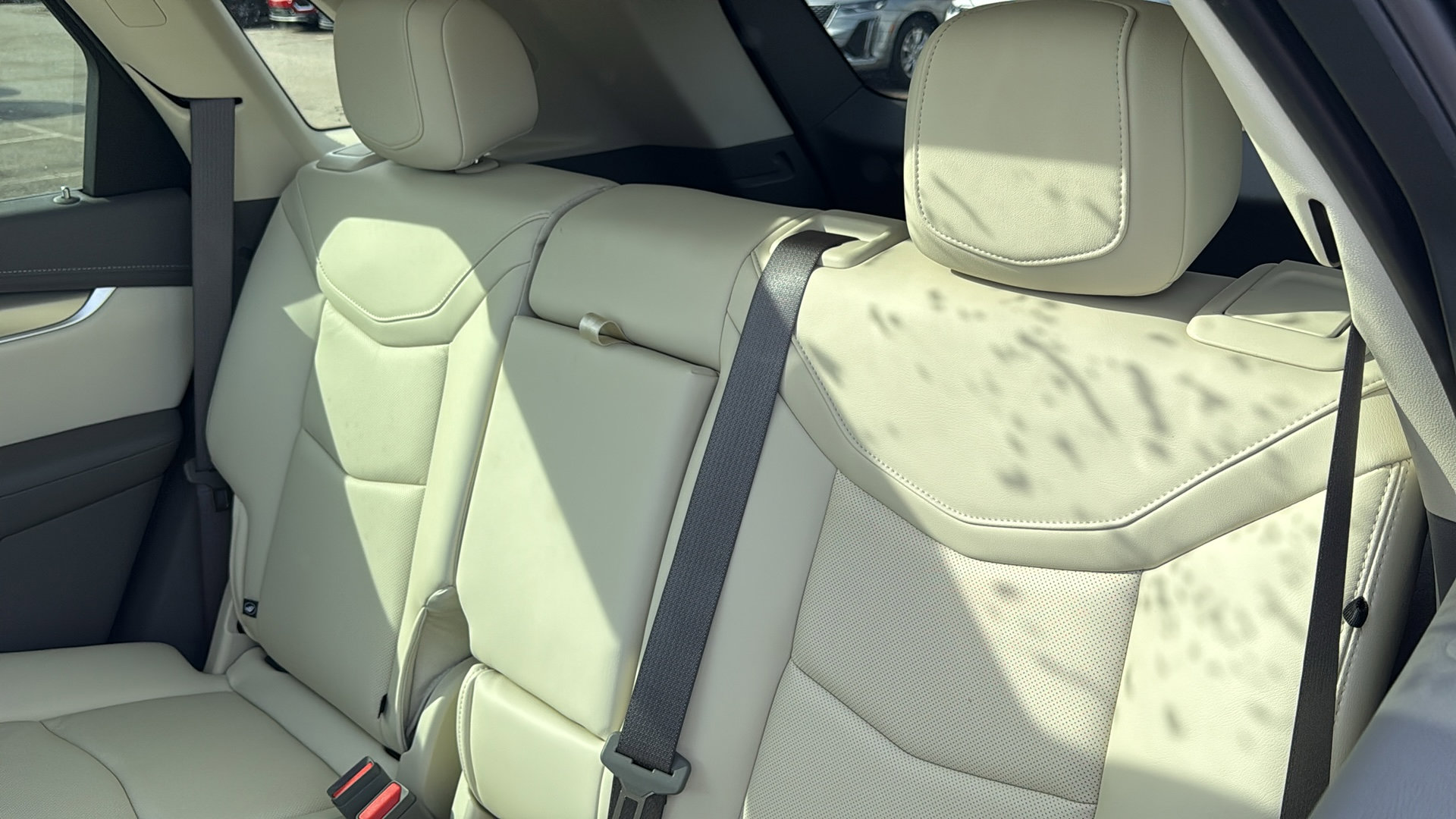 New 2026 Cadillac XT5 Premium Luxury w/ LPO, Floor Liner Package image 29