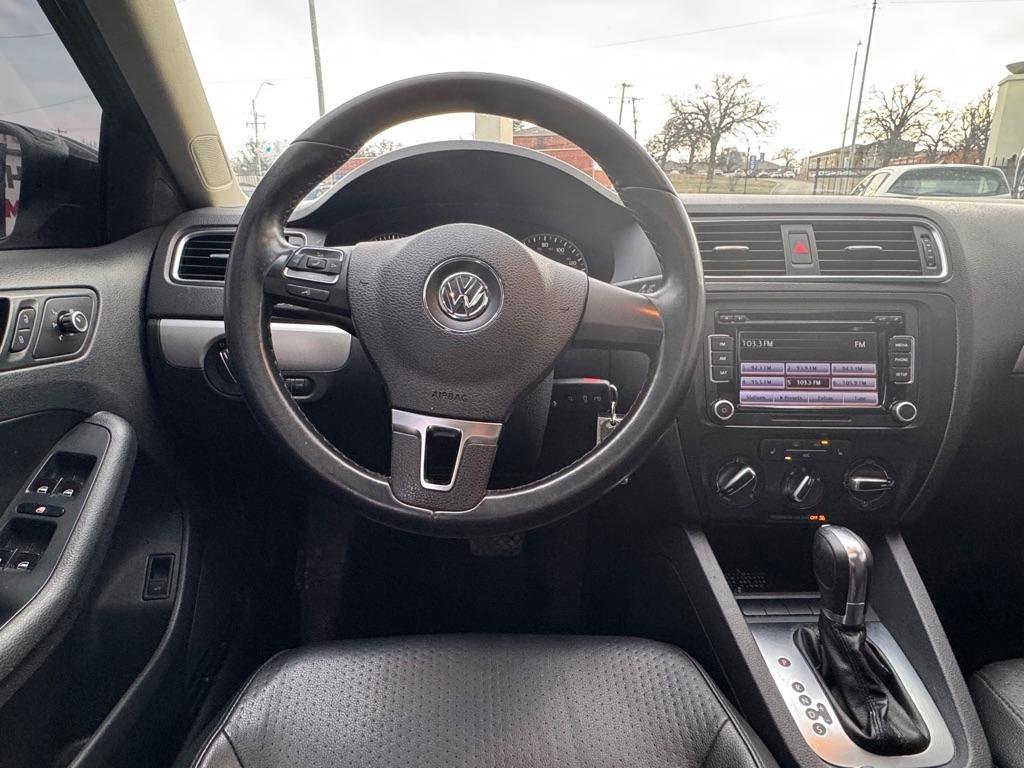 Used 2013 Volkswagen Jetta SE image 15