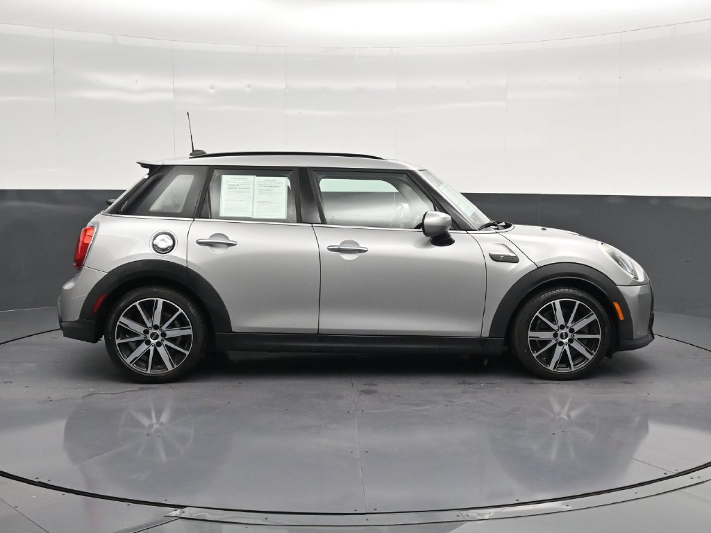 Used 2024 MINI Cooper S w/ Signature Upholstery Package FWD image 4