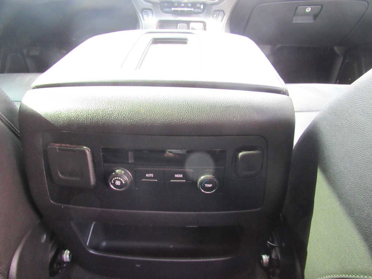 Used 2016 Chevrolet Tahoe LT image 26