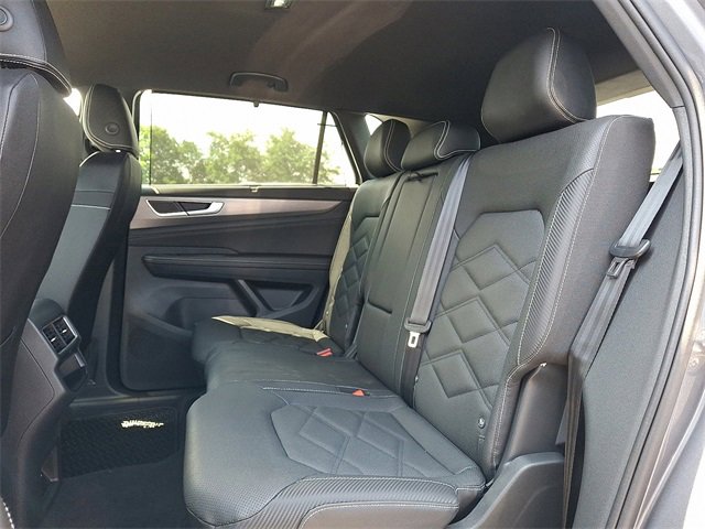 New 2025 Volkswagen Atlas Cross Sport SE image 6