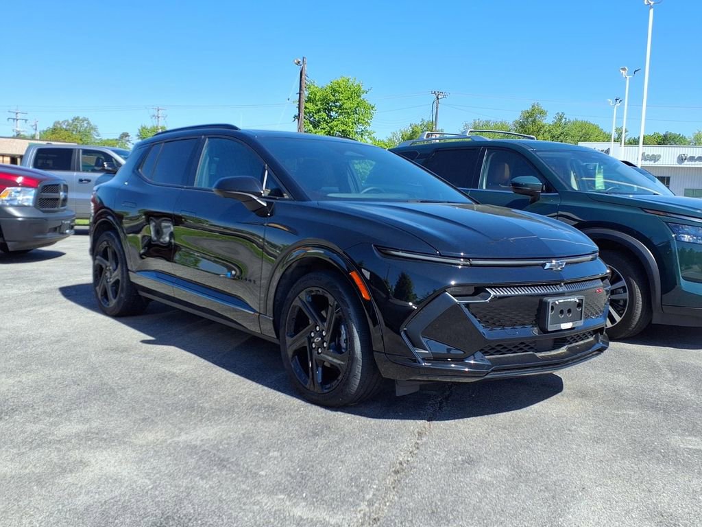 Used 2025 Chevrolet Equinox EV RS