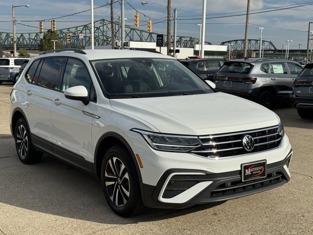Used 2023 Volkswagen Tiguan S image 7
