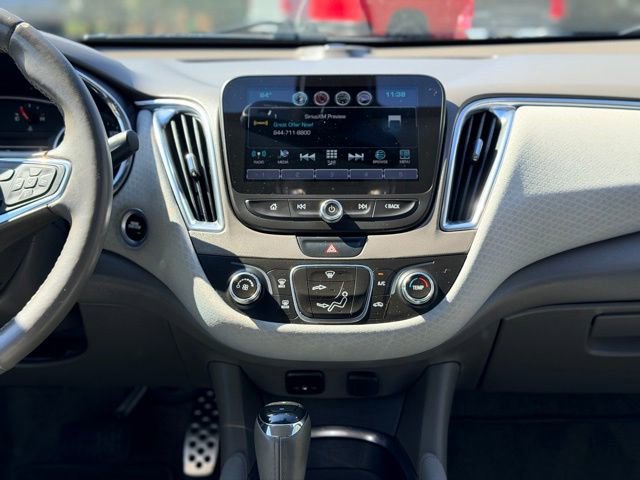 Used 2016 Chevrolet Malibu LT FWD image 22