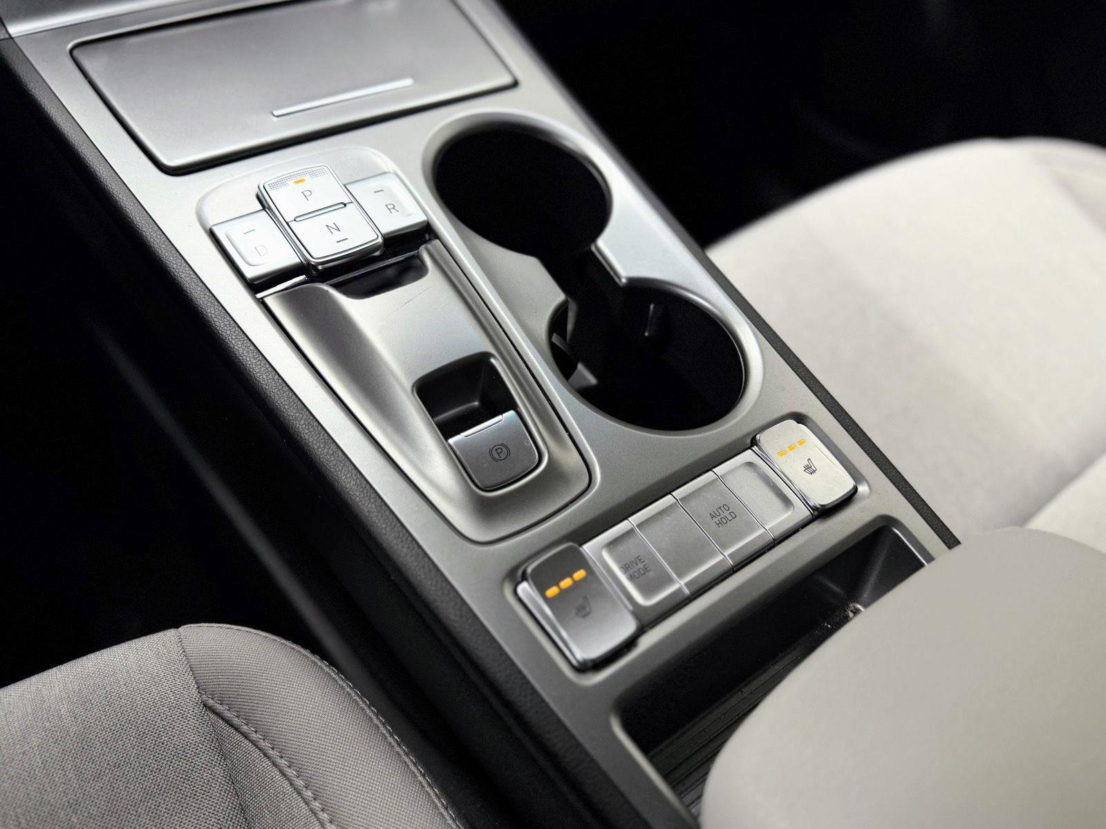 Used 2023 Hyundai Kona SE image 22