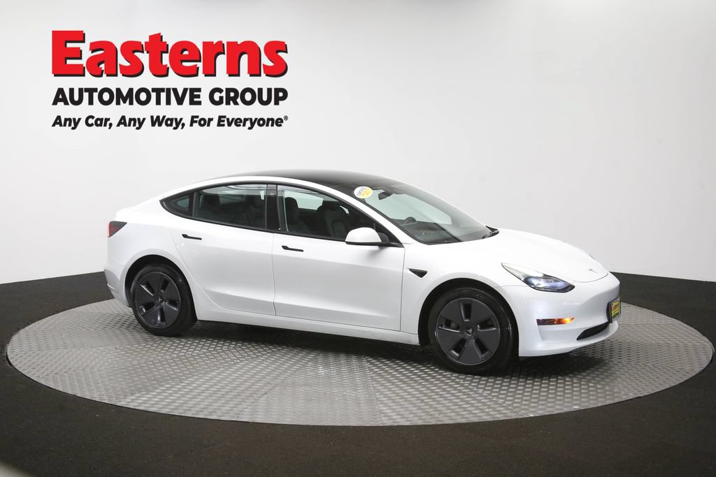 Used 2023 Tesla Model 3 Standard Range RWD image 42