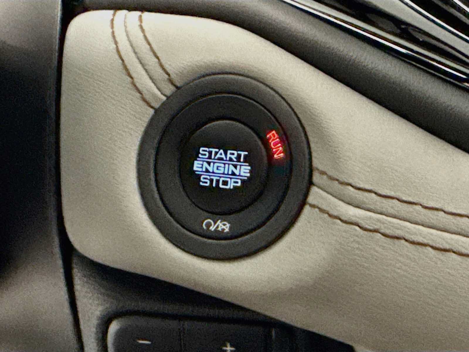 Used 2022 Dodge Durango R/T AWD/4WD image 23