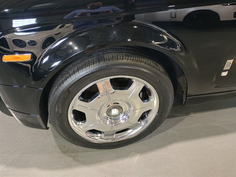 Used 2009 Rolls-Royce Phantom Sedan RWD image 54
