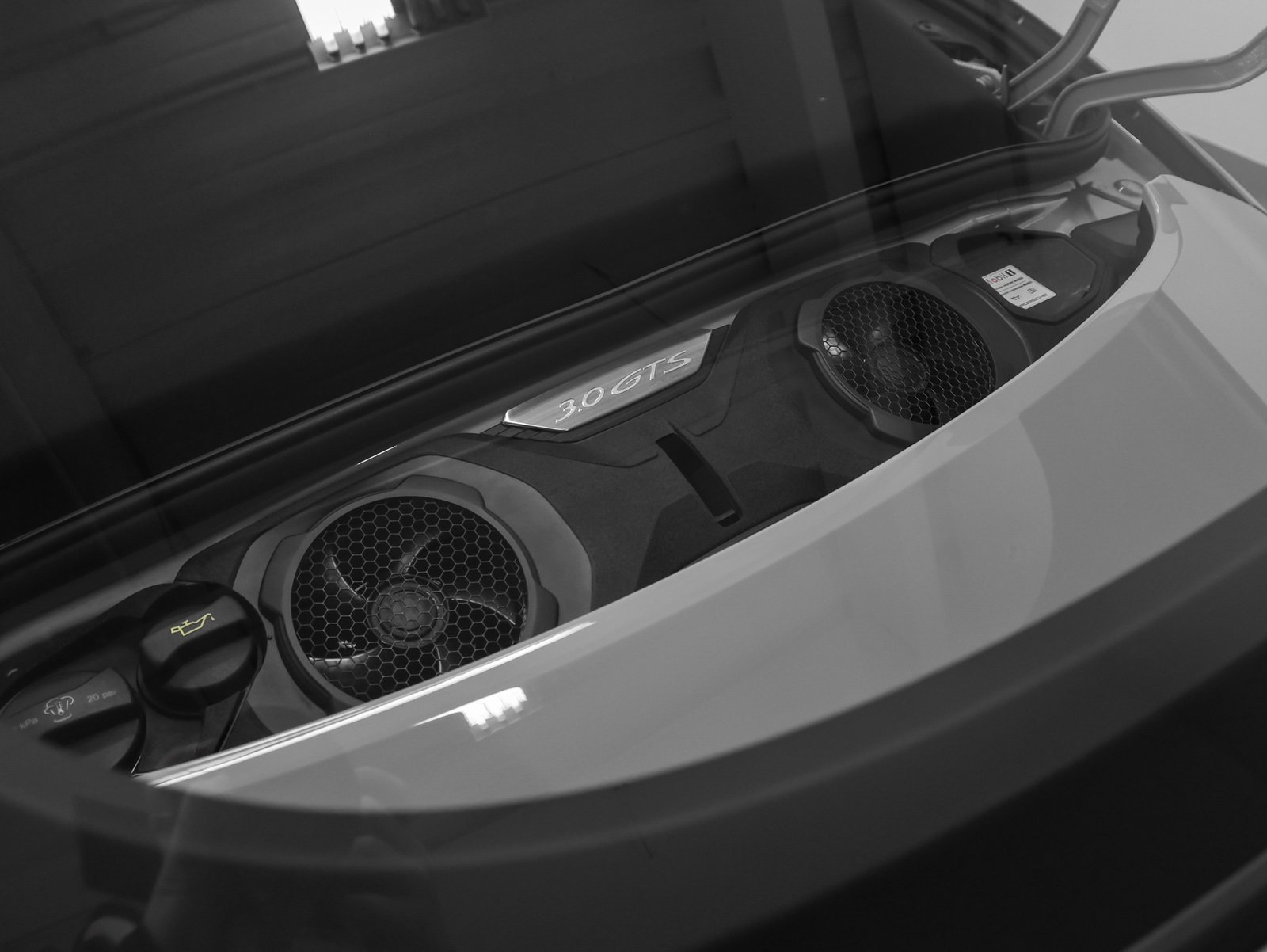 Used 2022 Porsche 911 Targa 4 GTS image 25