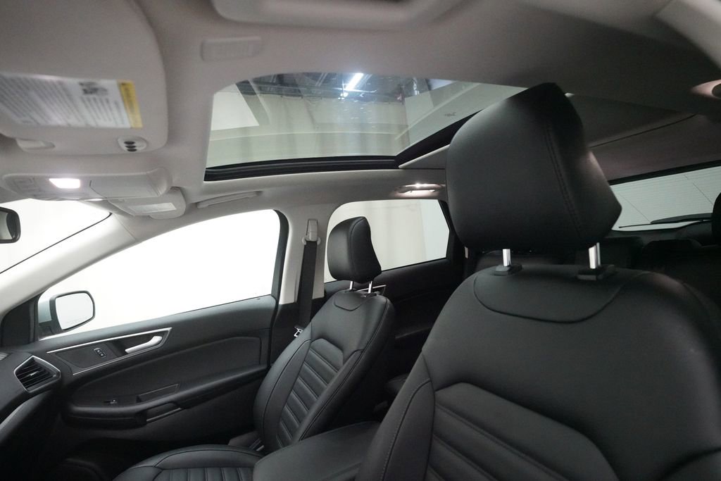 Used 2024 Ford Edge SEL w/ Convenience Package image 34