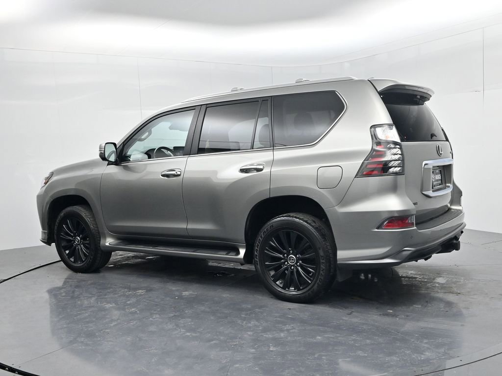 Used 2023 Lexus GX 460 Luxury w/ Sport Design Package image 5