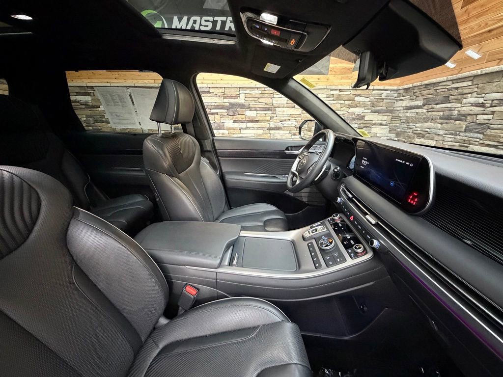 Used 2023 Hyundai Palisade Calligraphy w/ Cargo Package image 14