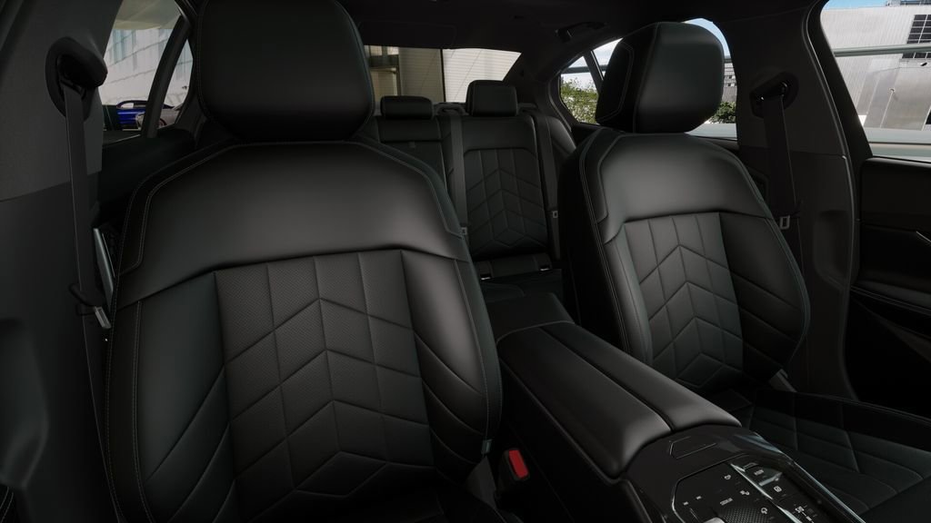 New 2026 BMW 540i xDrive image 11
