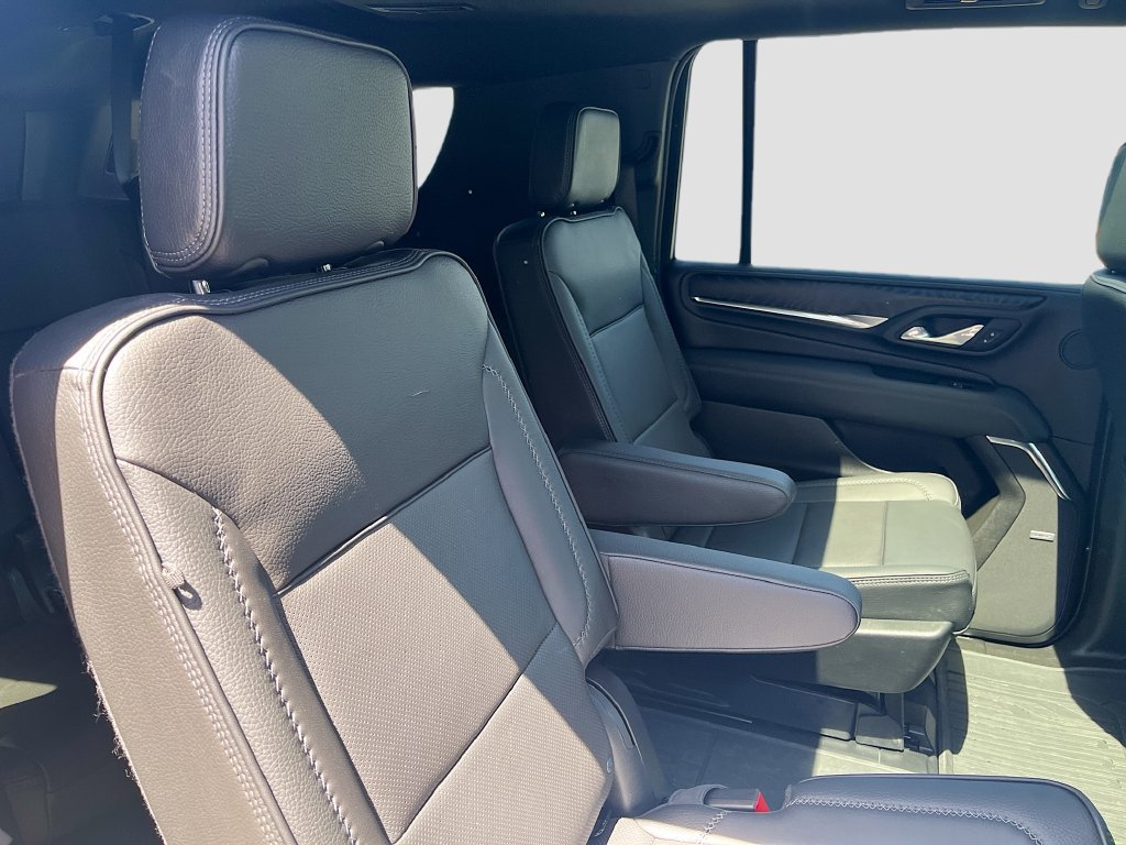 Used 2024 GMC Yukon XL Denali w/ LPO, Floor Liner Package AWD/4WD image 29