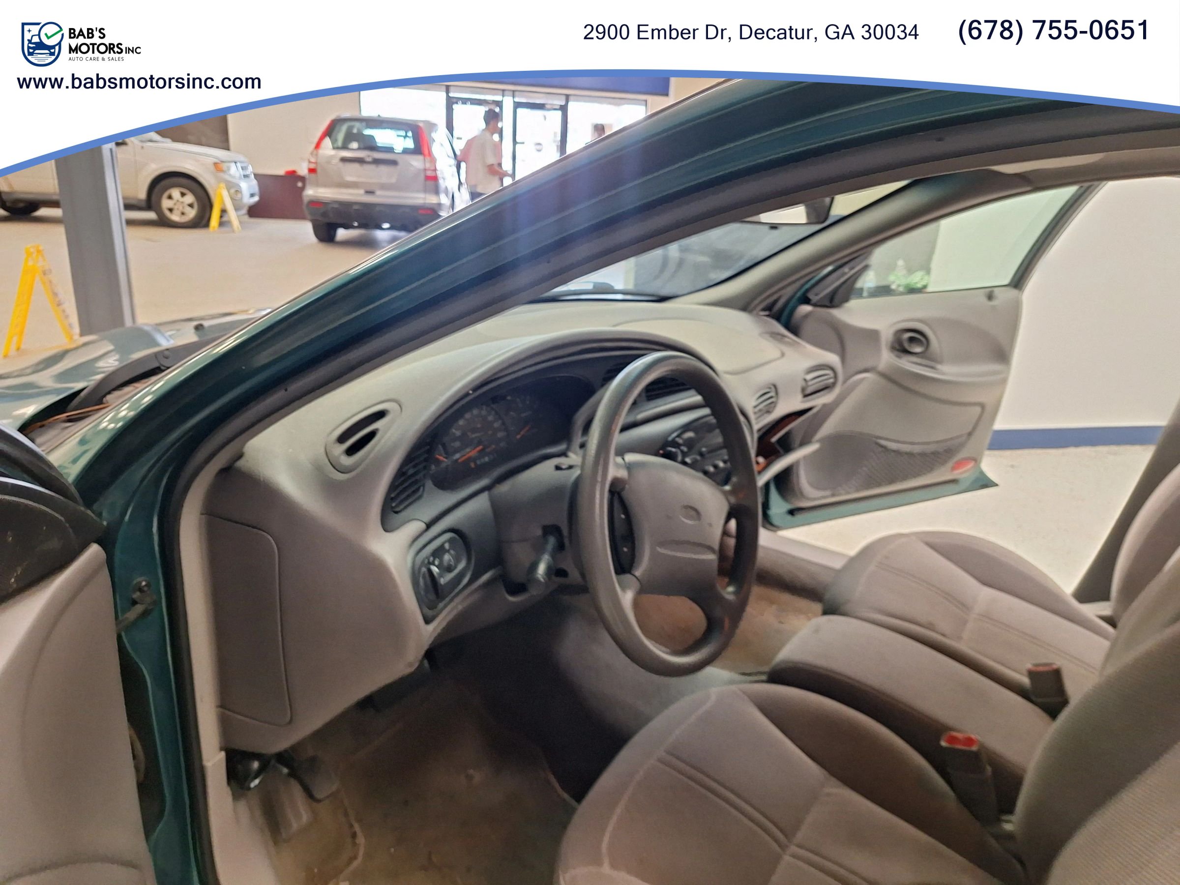 Used 1997 Ford Taurus GL FWD image 6