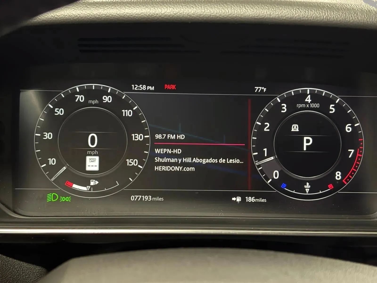 Used 2019 Land Rover Range Rover Sport HSE AWD/4WD image 16