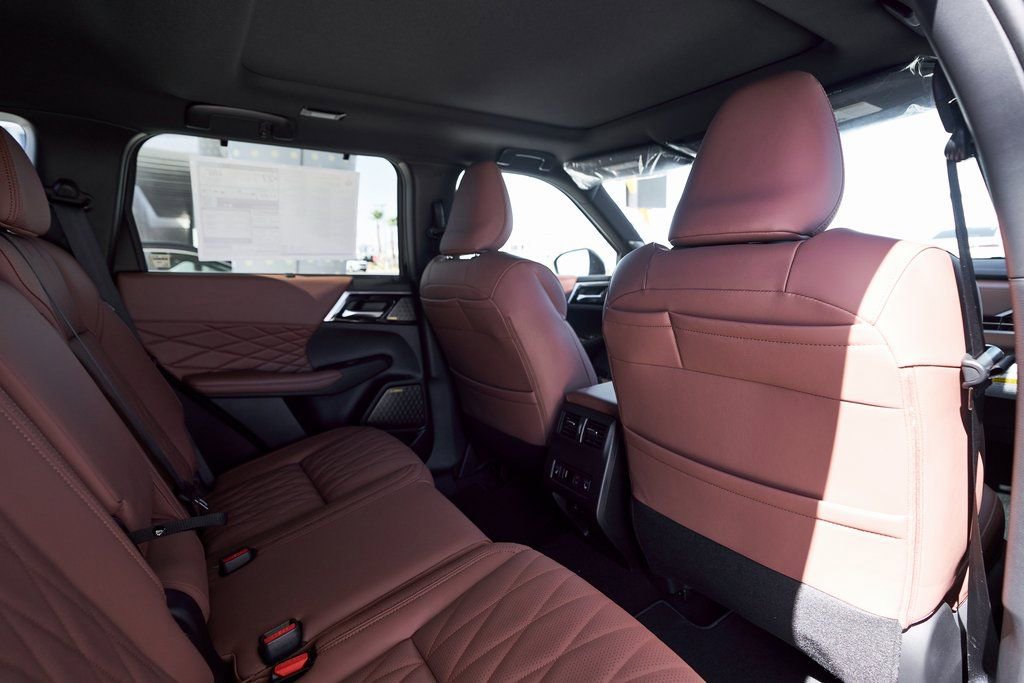 Used 2025 Mitsubishi Outlander SEL FWD image 25