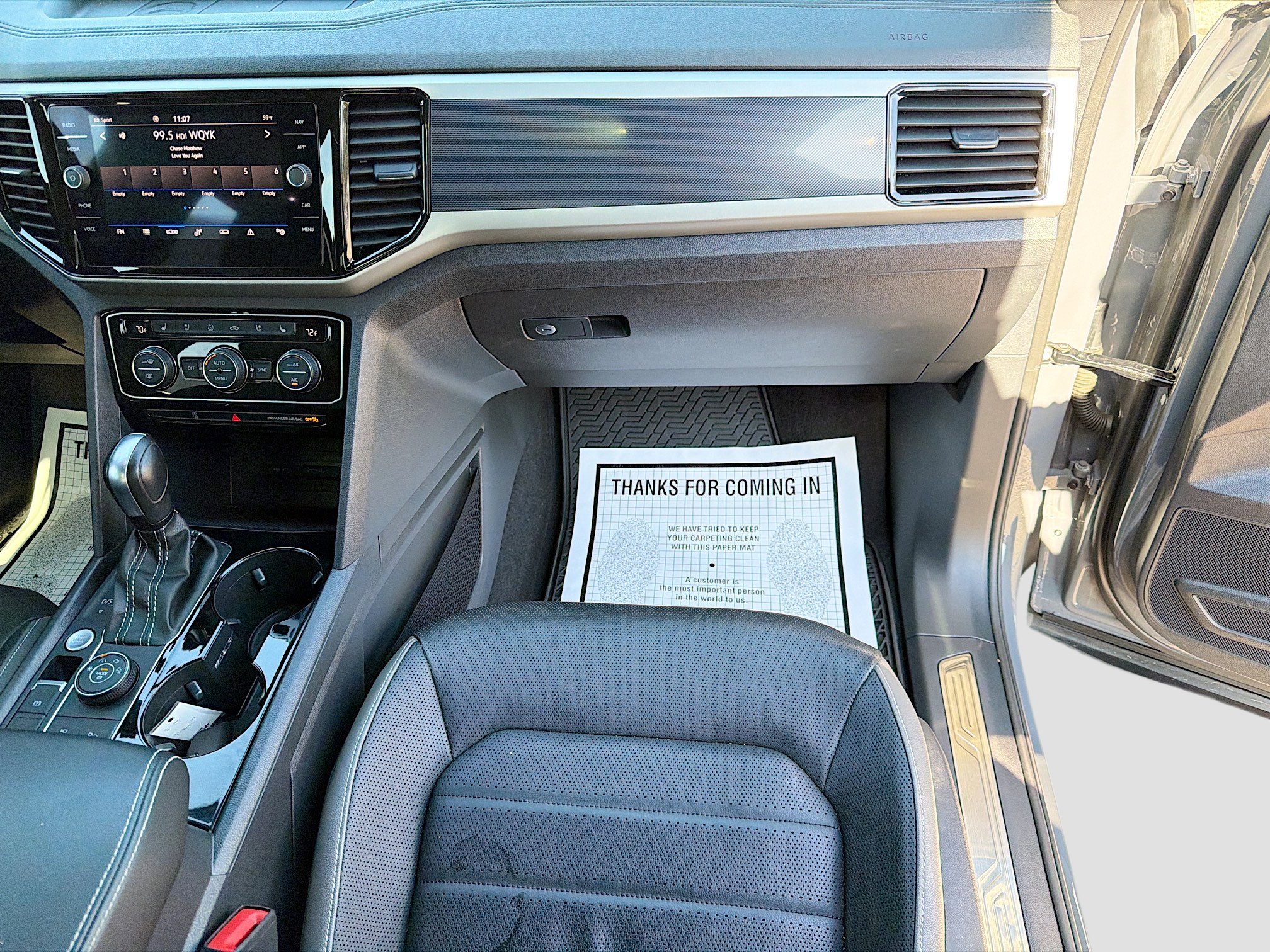 Used 2023 Volkswagen Atlas Cross Sport SEL Premium R-Line image 18