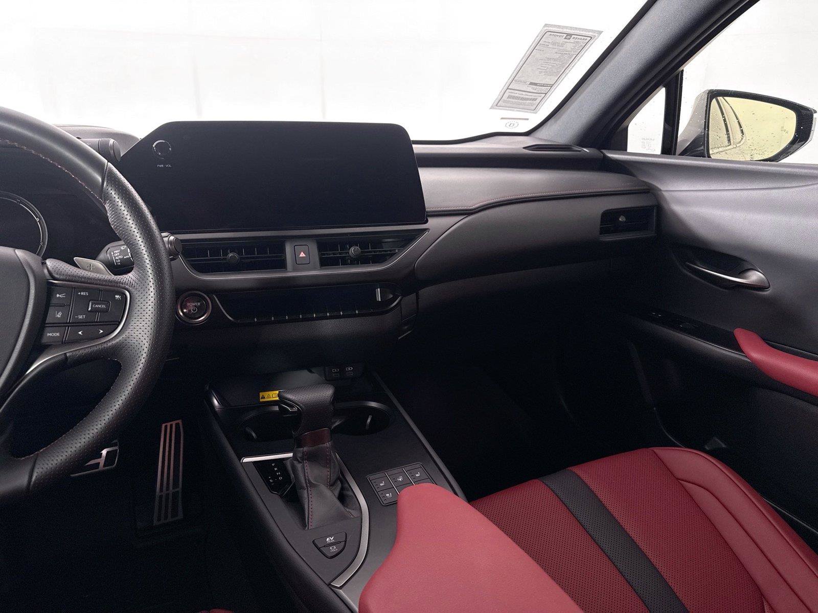 Used 2024 Lexus UX 250h F Sport FWD image 34