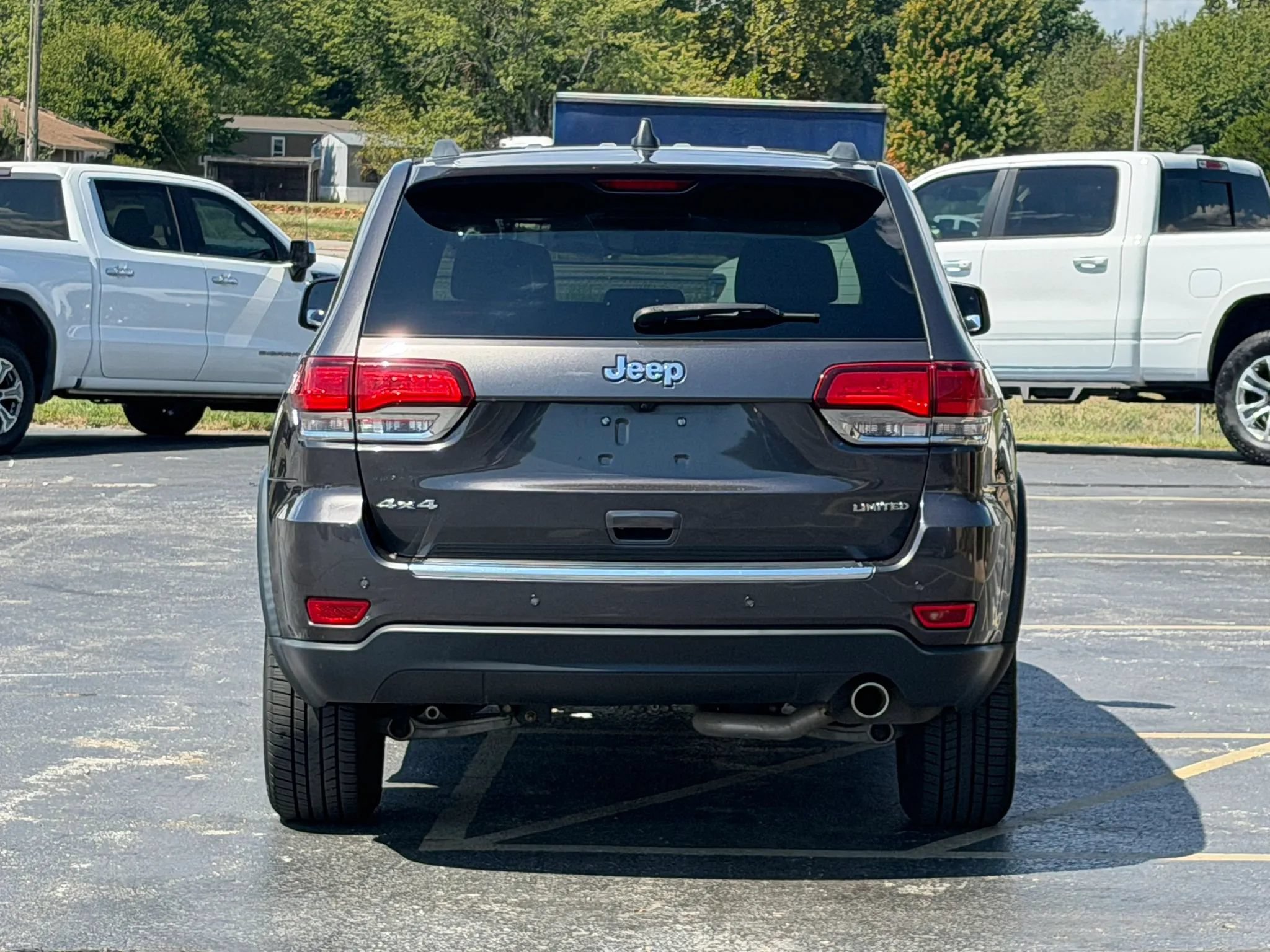 Used 2020 Jeep Grand Cherokee Limited AWD/4WD image 9