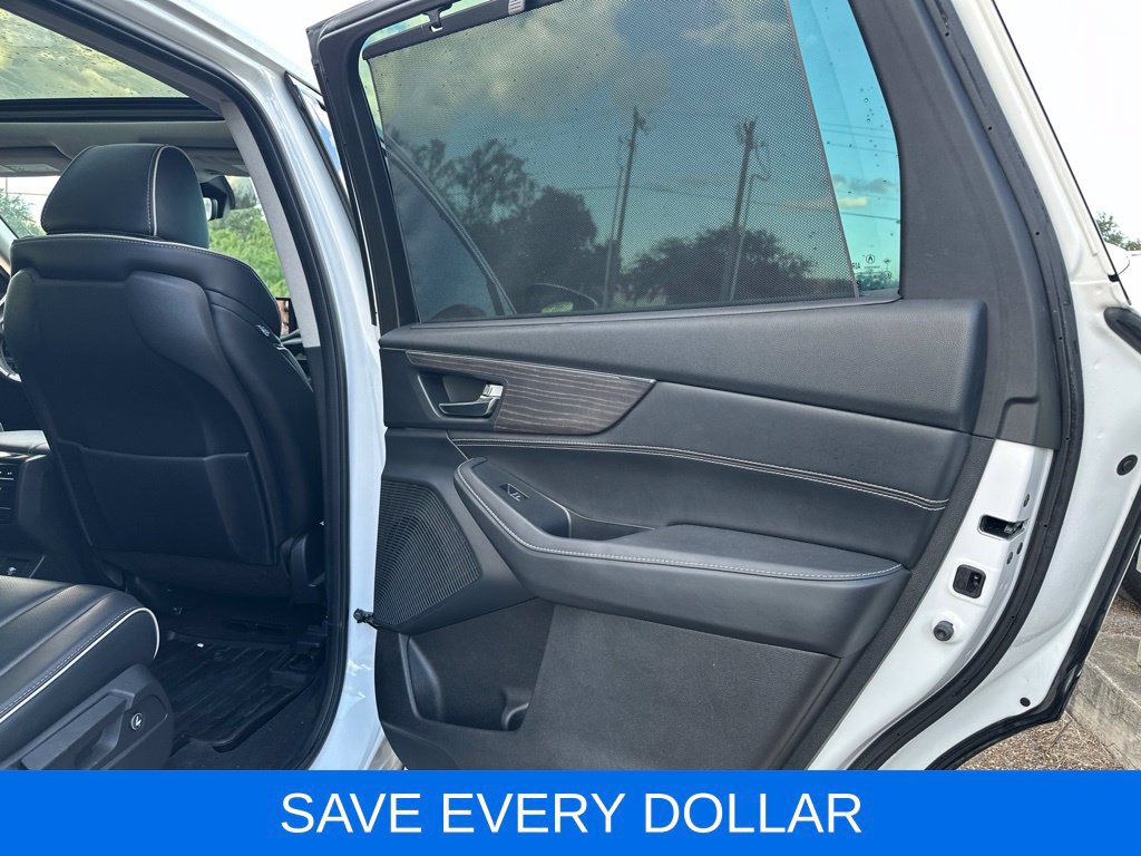 Used 2024 Acura MDX w/ Advance Package AWD/4WD image 19