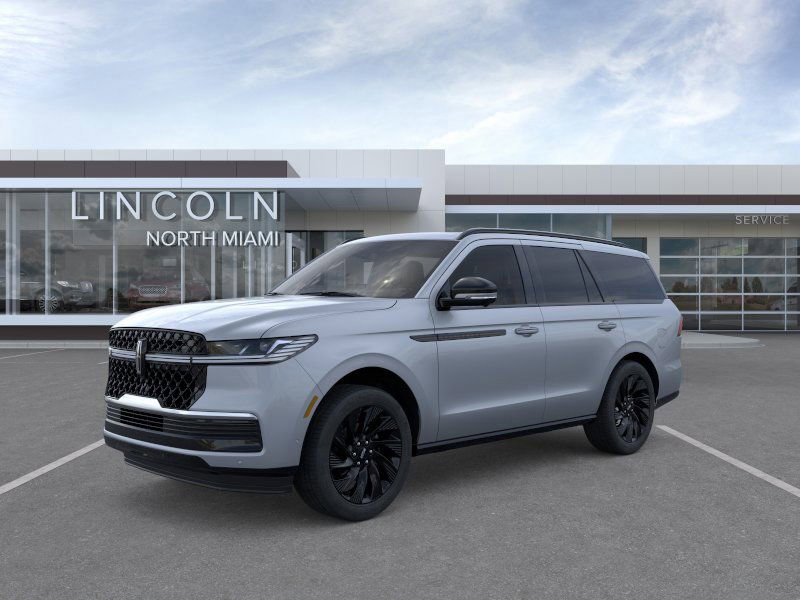 New 2025 Lincoln Navigator Reserve w/ Jet Appearance Package image 1