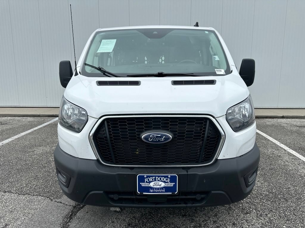 Certified 2025 Ford Transit 250 Low Roof w/ Exterior Upgrade Package RWD image 9