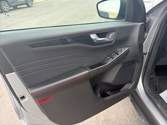 Used 2024 Ford Escape ST-Line image 12