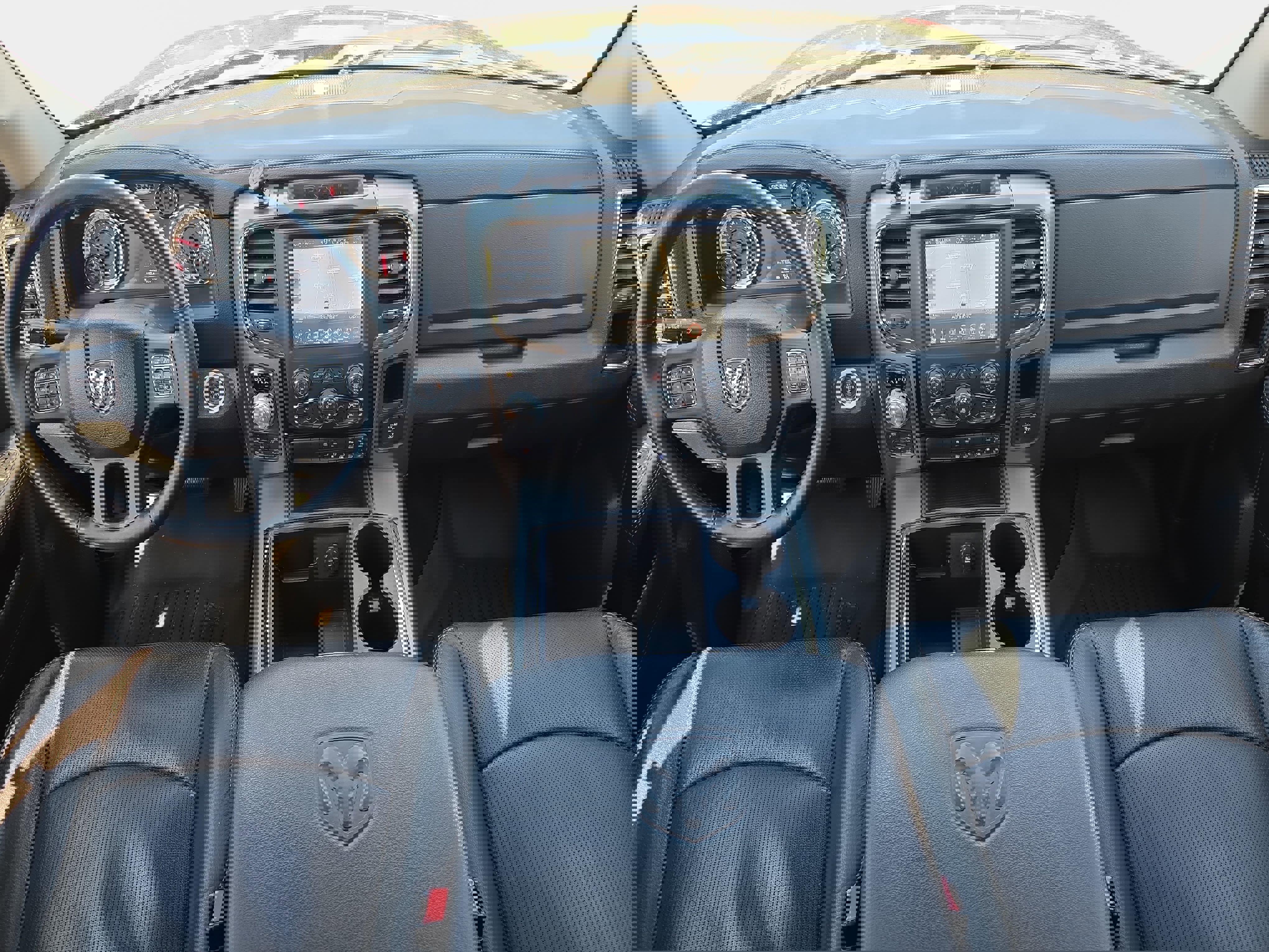 Used 2015 RAM 1500 Sport w/ Convenience Group image 9