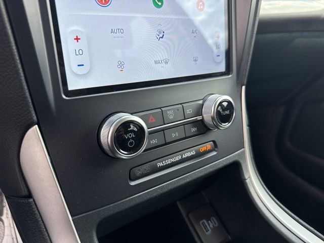 Certified 2024 Ford Edge SE AWD/4WD image 35