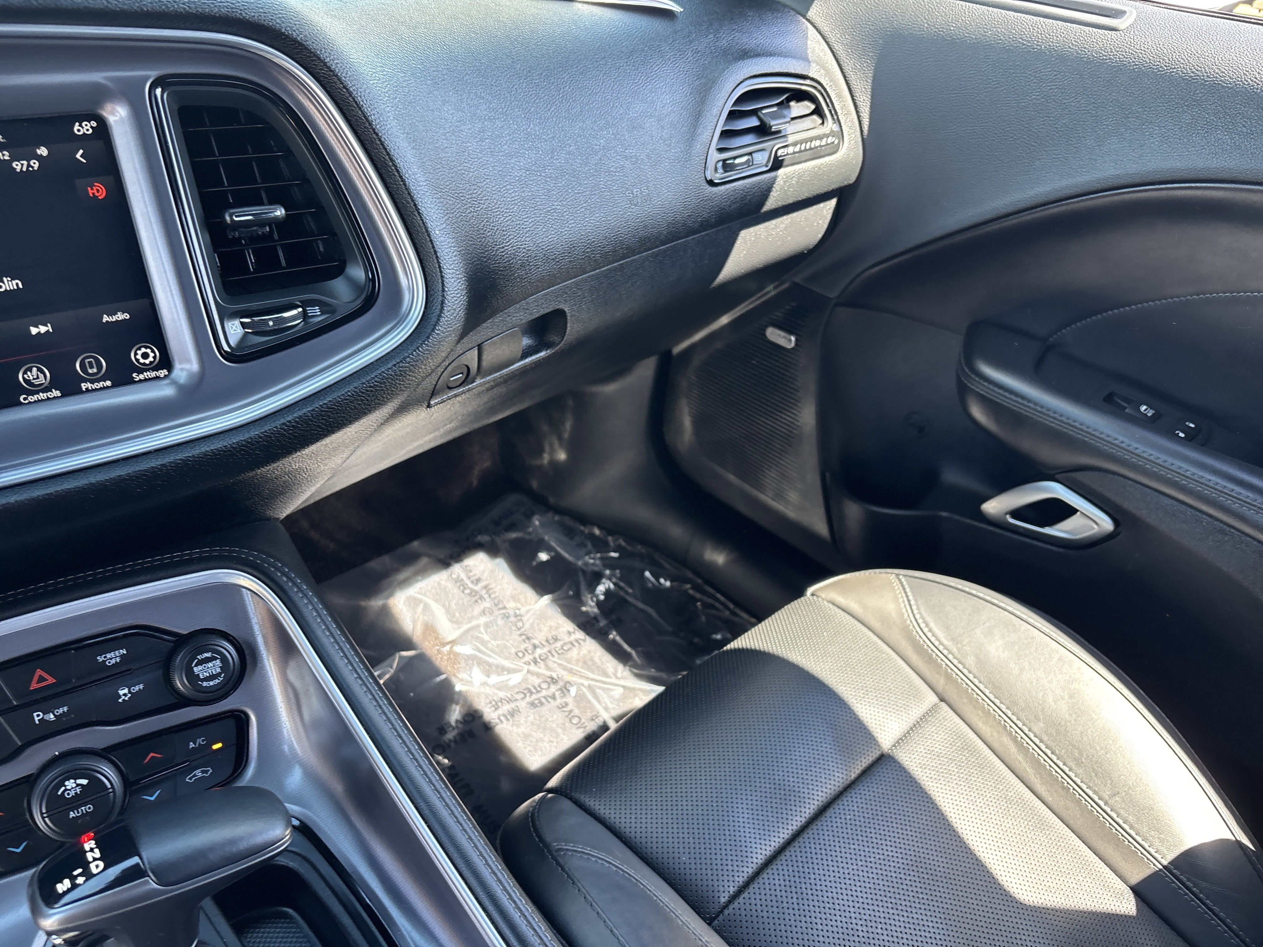 Used 2019 Dodge Challenger SXT w/ Plus Package RWD image 15