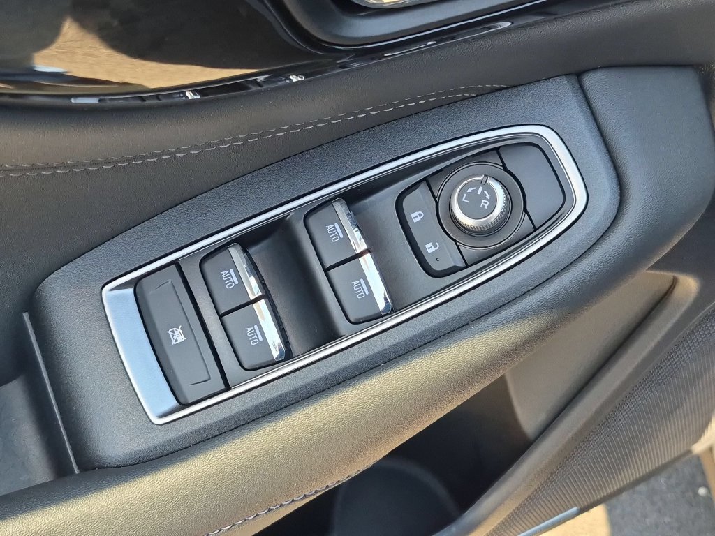 Used 2025 Subaru Outback Limited XT AWD/4WD image 13