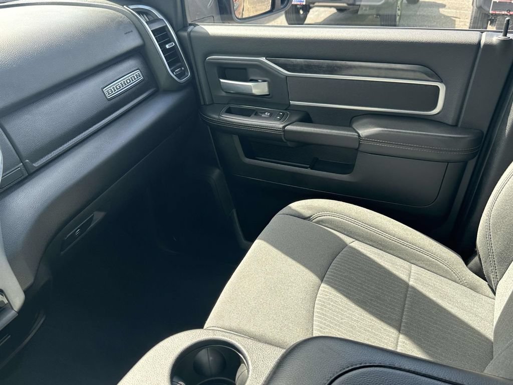Used 2024 RAM 2500 Big Horn AWD/4WD image 34