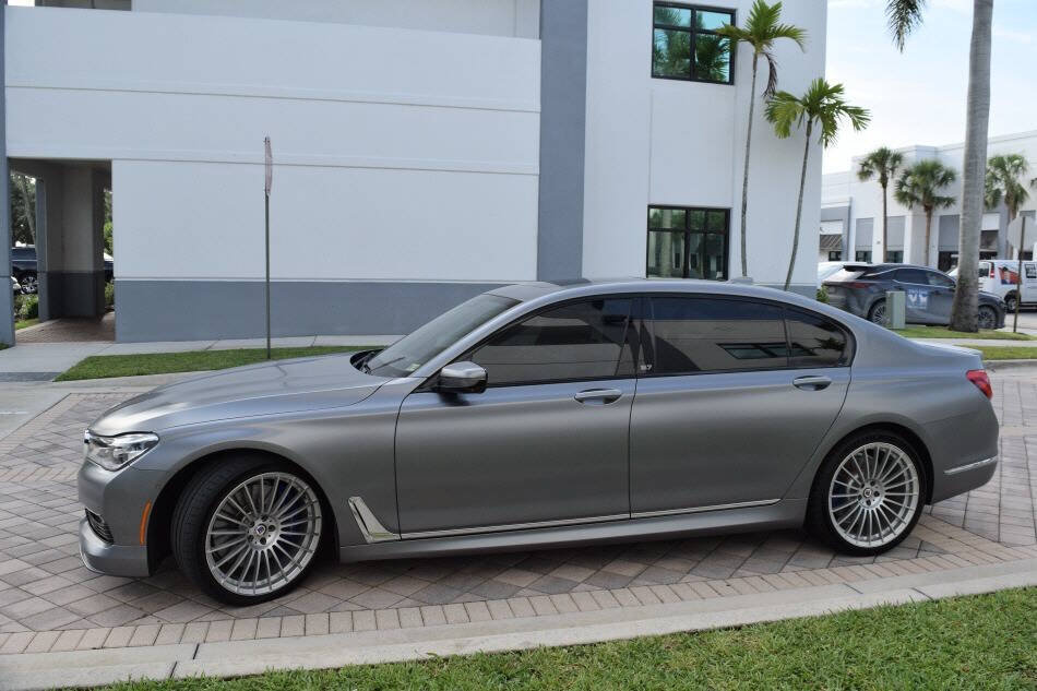 Used 2018 BMW ALPINA B7 xDrive w/ Luxury Rear Seating Package AWD/4WD image 4