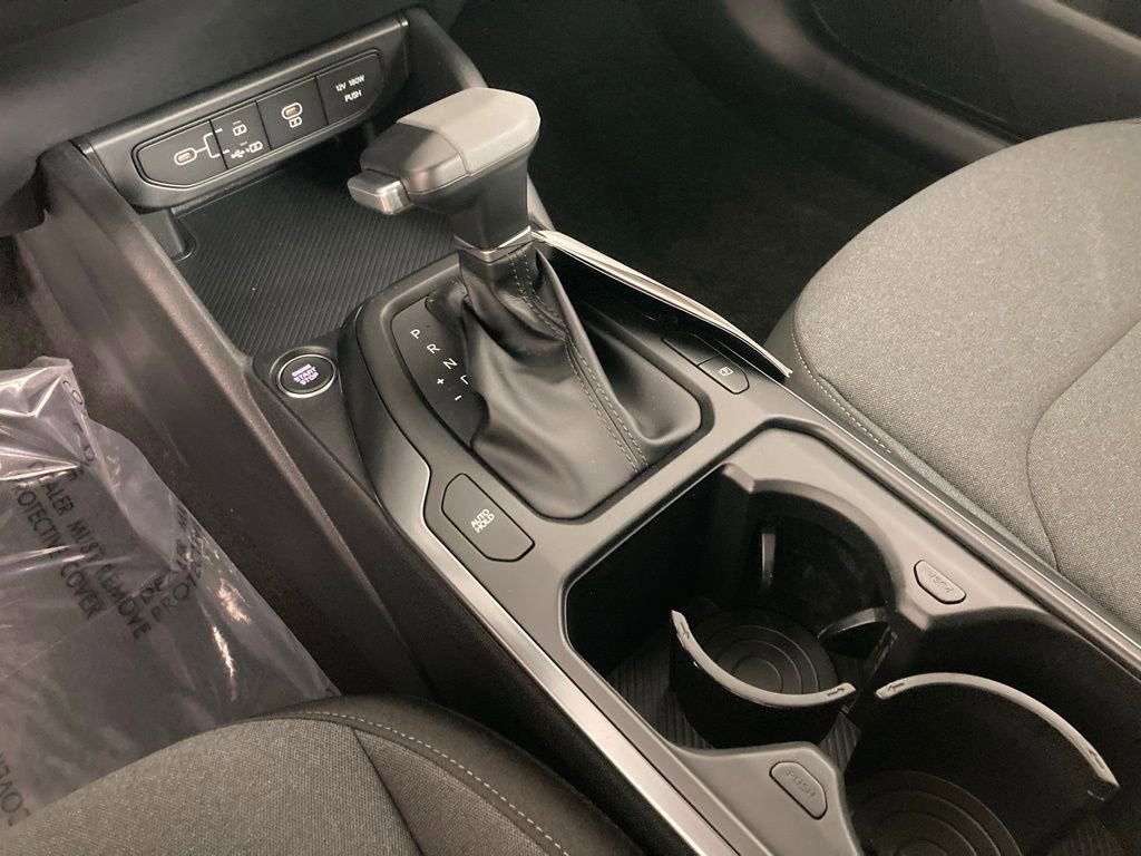 New 2025 Kia K4 LXS image 9