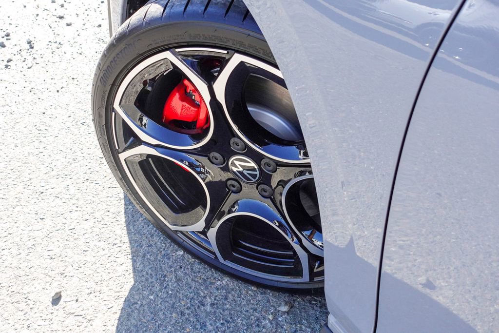 New 2025 Volkswagen GTI Autobahn image 11
