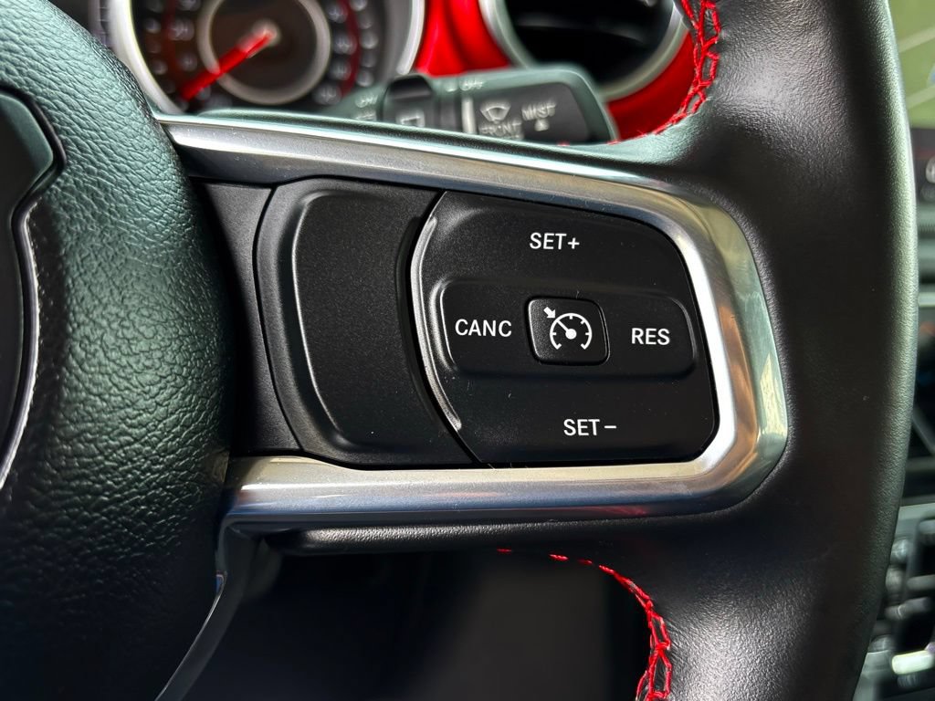 Used 2022 Jeep Wrangler Unlimited Rubicon w/ LED Lighting Group AWD/4WD image 18
