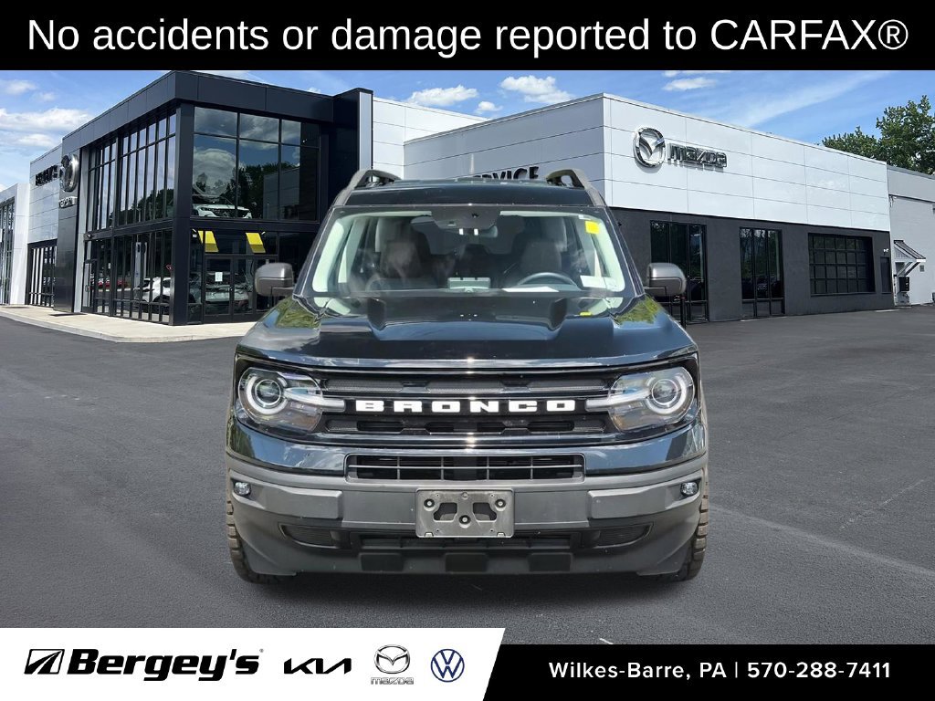 Used 2023 Ford Bronco Sport Outer Banks w/ Tech Package AWD/4WD image 2