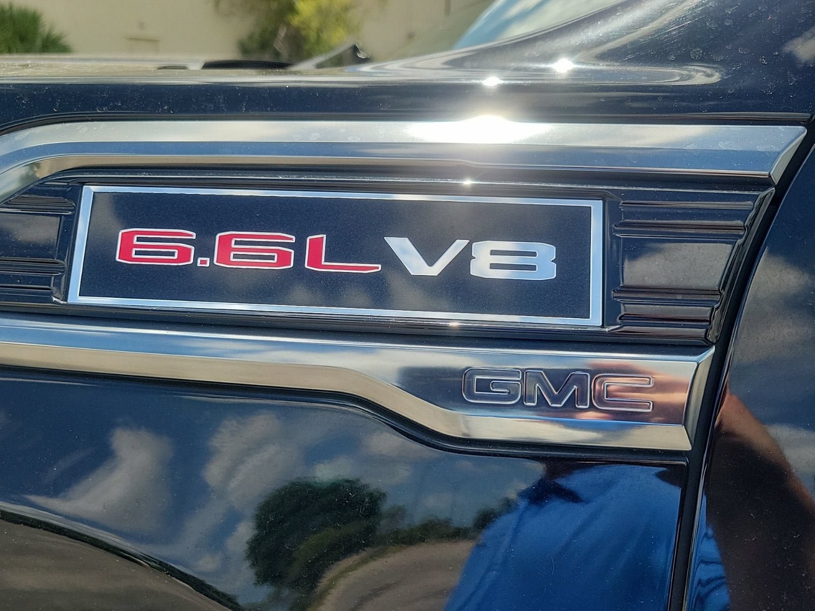 Used 2022 GMC Sierra 2500 AT4 w/ AT4 Preferred Package AWD/4WD image 11