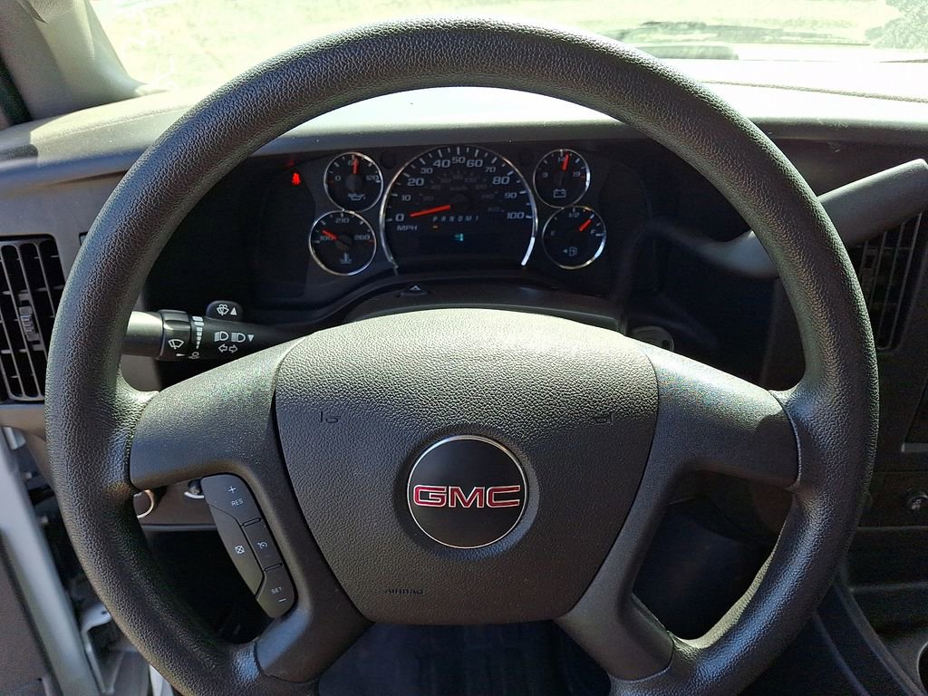 Used 2024 GMC Savana 2500 w/ Driver Convenience Package image 19