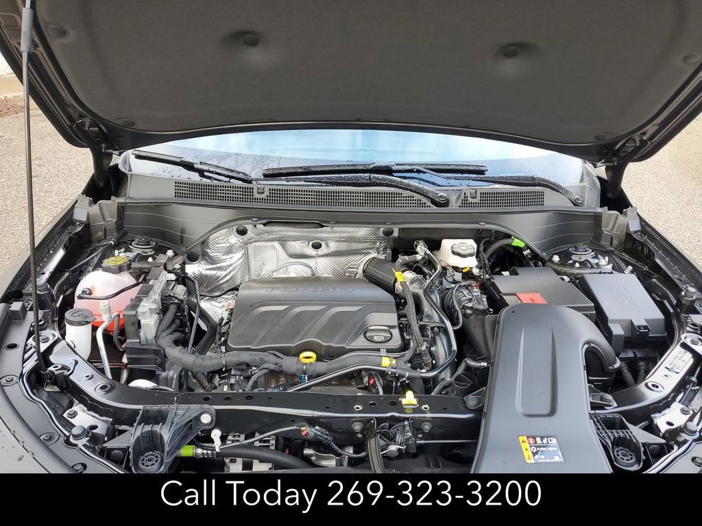 New 2025 Buick Envista Preferred w/ Advanced Safety Package image 28