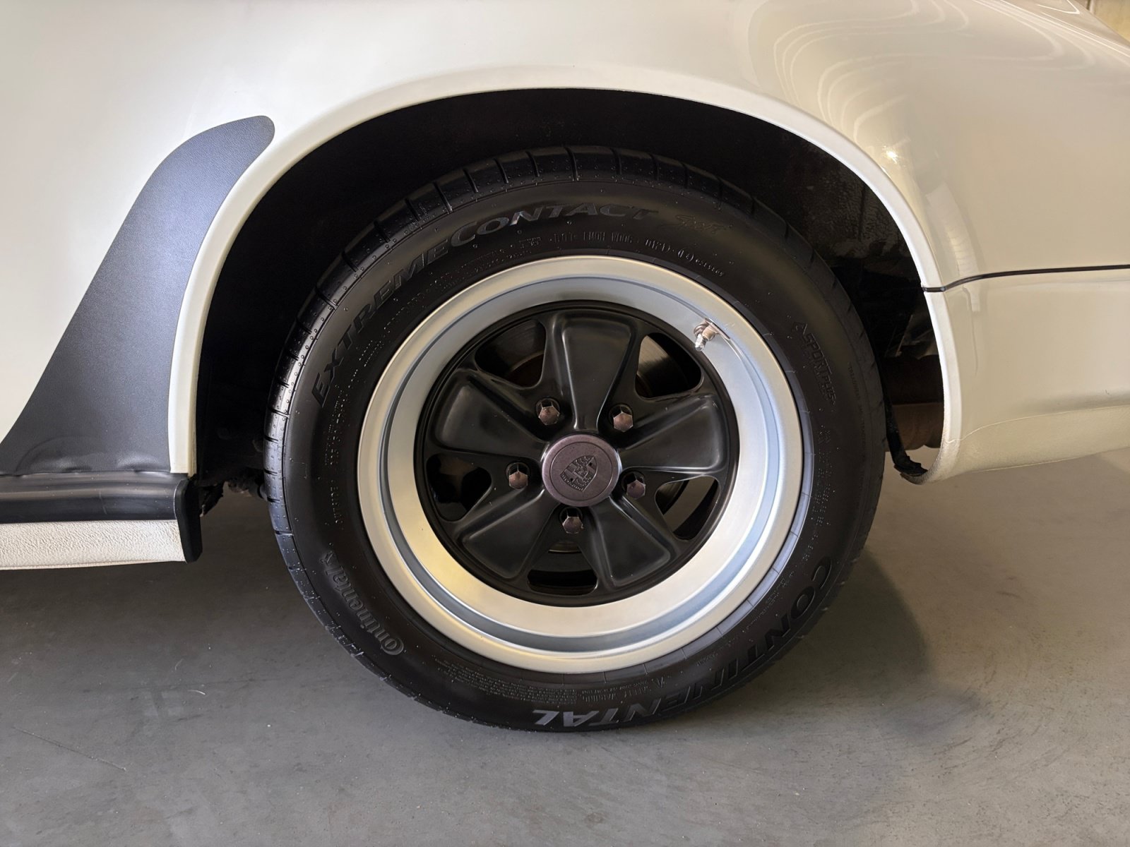 Used 1987 Porsche 911 Carrera RWD image 20