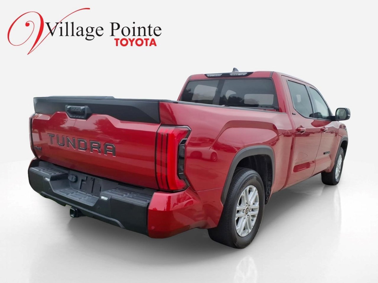 Used 2023 Toyota Tundra SR5 w/ SR5 Premium Package AWD/4WD image 3