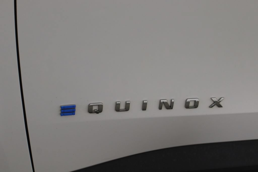 Used 2025 Chevrolet Equinox EV LT FWD image 37
