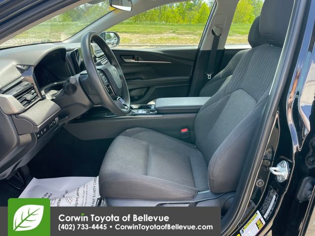 Used 2025 Toyota Camry LE FWD image 17