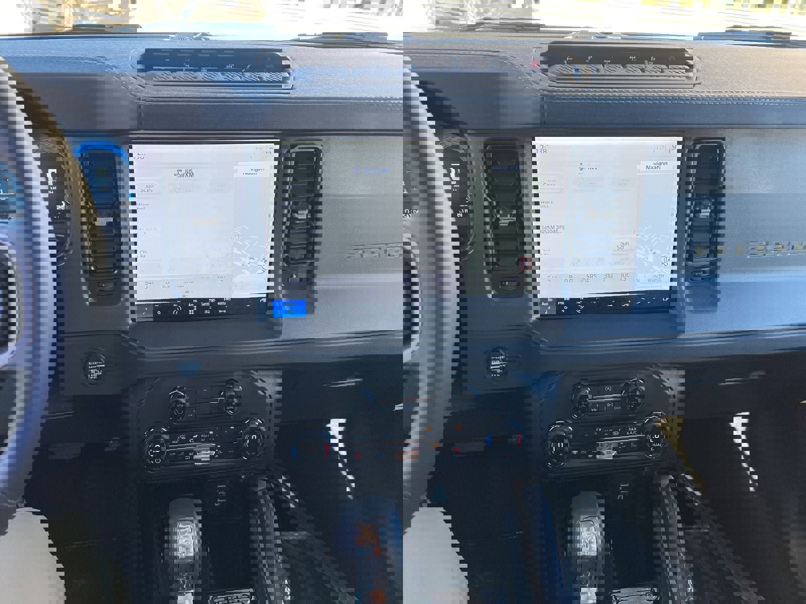 New 2025 Ford Bronco Badlands w/ Sasquatch Package image 28