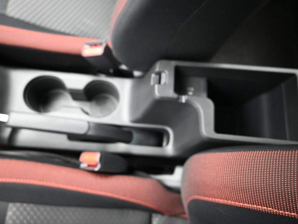 New 2025 Nissan Versa SR w/ Trunk Package FWD image 20