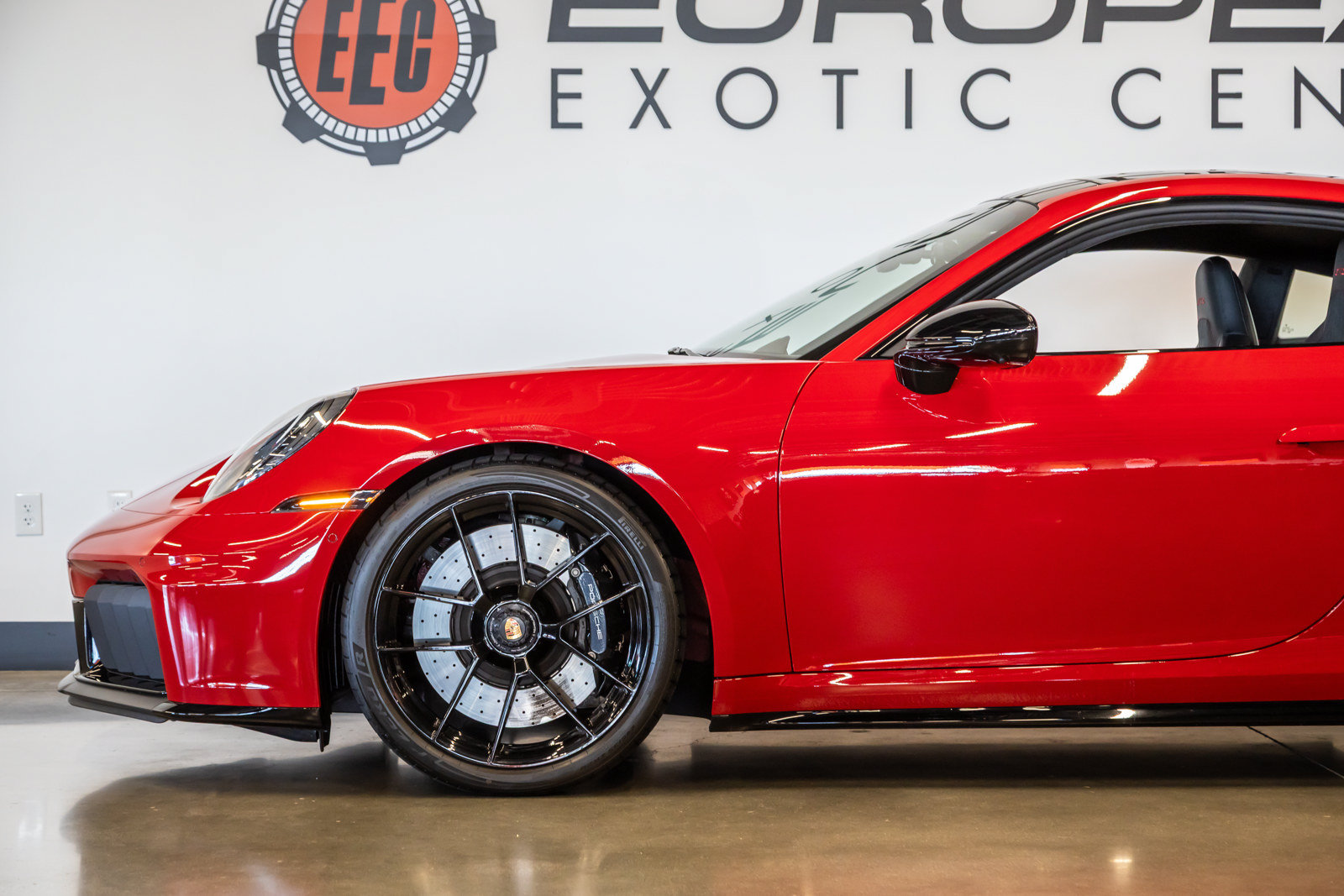 Used 2025 Porsche 911 Carrera GTS RWD image 16