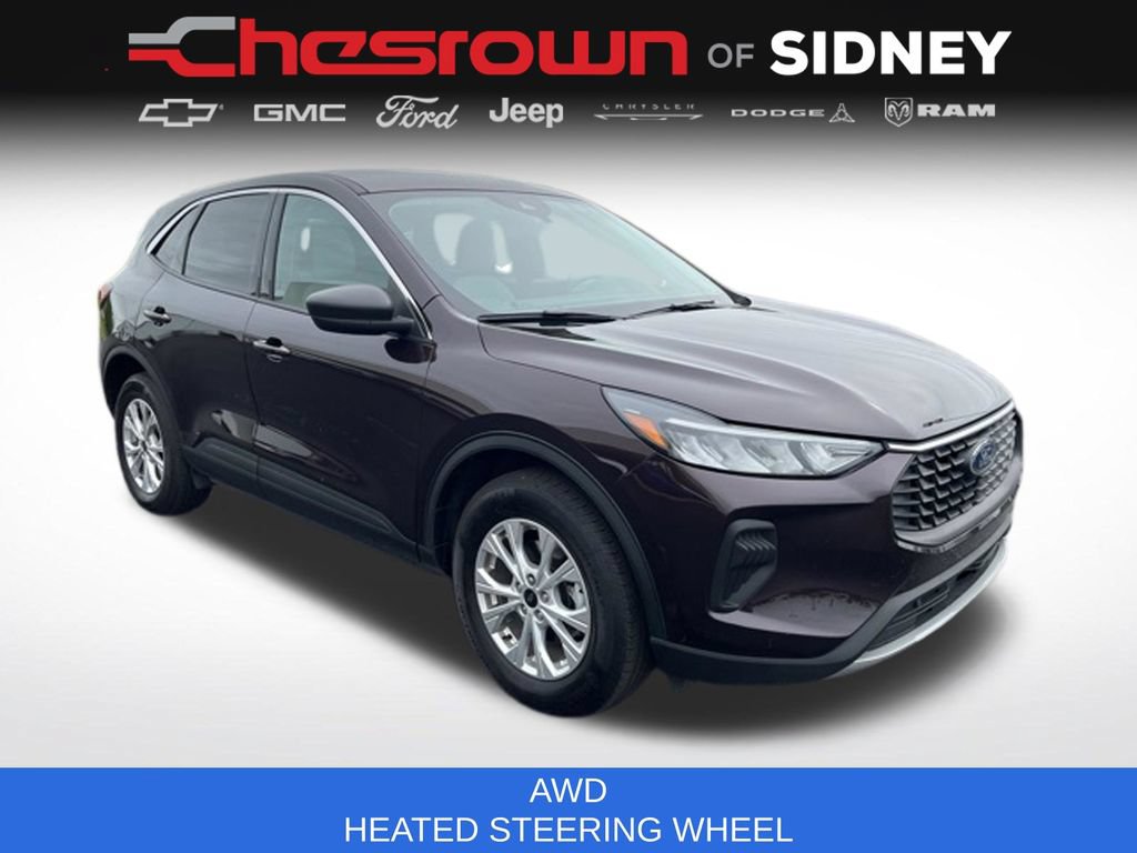 Used 2023 Ford Escape Active AWD/4WD image 3